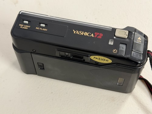 Yashica T2 analoge Kleinbildkamera Carl Zeiss Tessar 3,5/35 T* - Bild 4 von 12