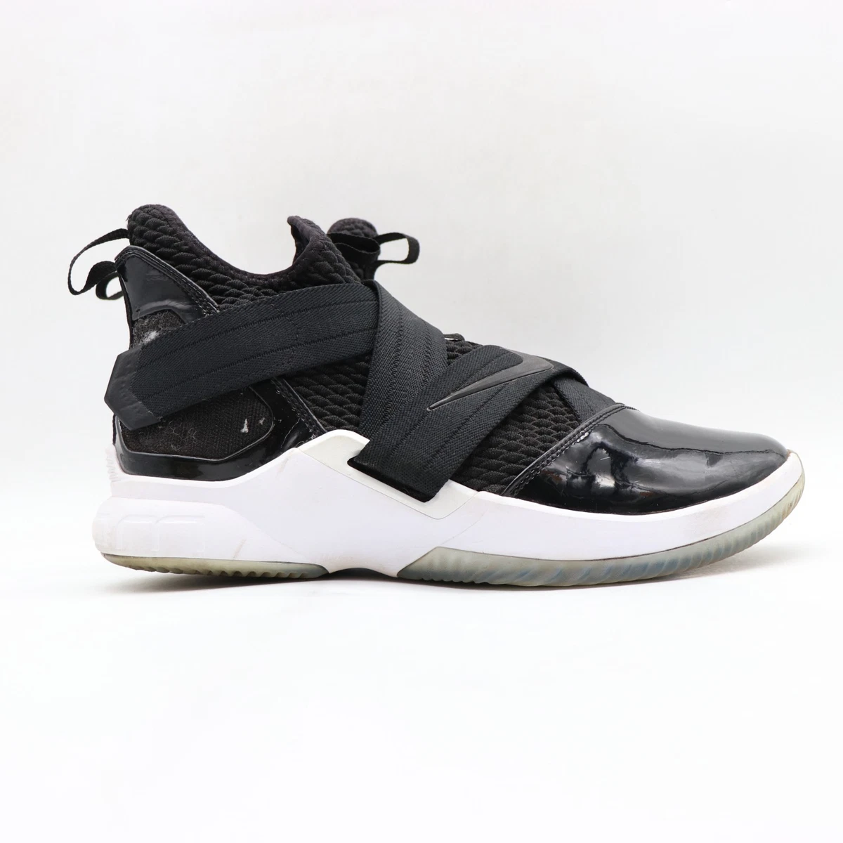 Preços baixos em Nike LeBron Soldier 12 SFG Black | eBay