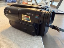High 8mm Sony CCD-TR33 Camcorder - Black Very Good