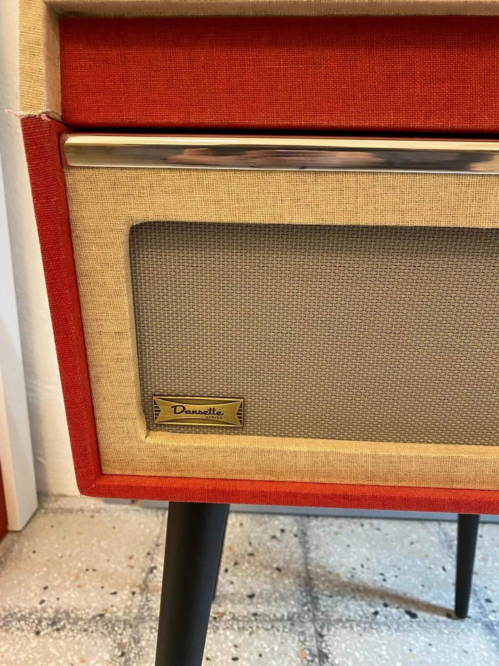 Giradischi Crosley Bermuda Rosso - Immagine 4 di 4