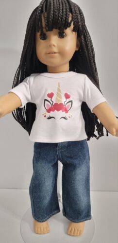 T-SHIRT BAMBOLA - Grafica stampa unicorno - si adatta alla maggior parte delle bambole 18" e ragazza americana - Foto 2 di 3