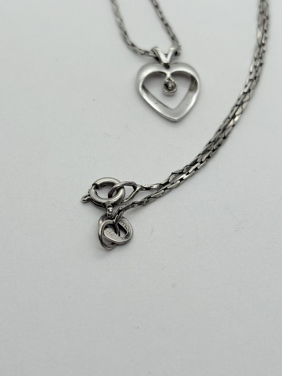 ★ROSEMONT★ Silver Heart Necklace RC24B16E 30 ct. t.w. Diamond Heart Pendant Necklace in Sterling Silver