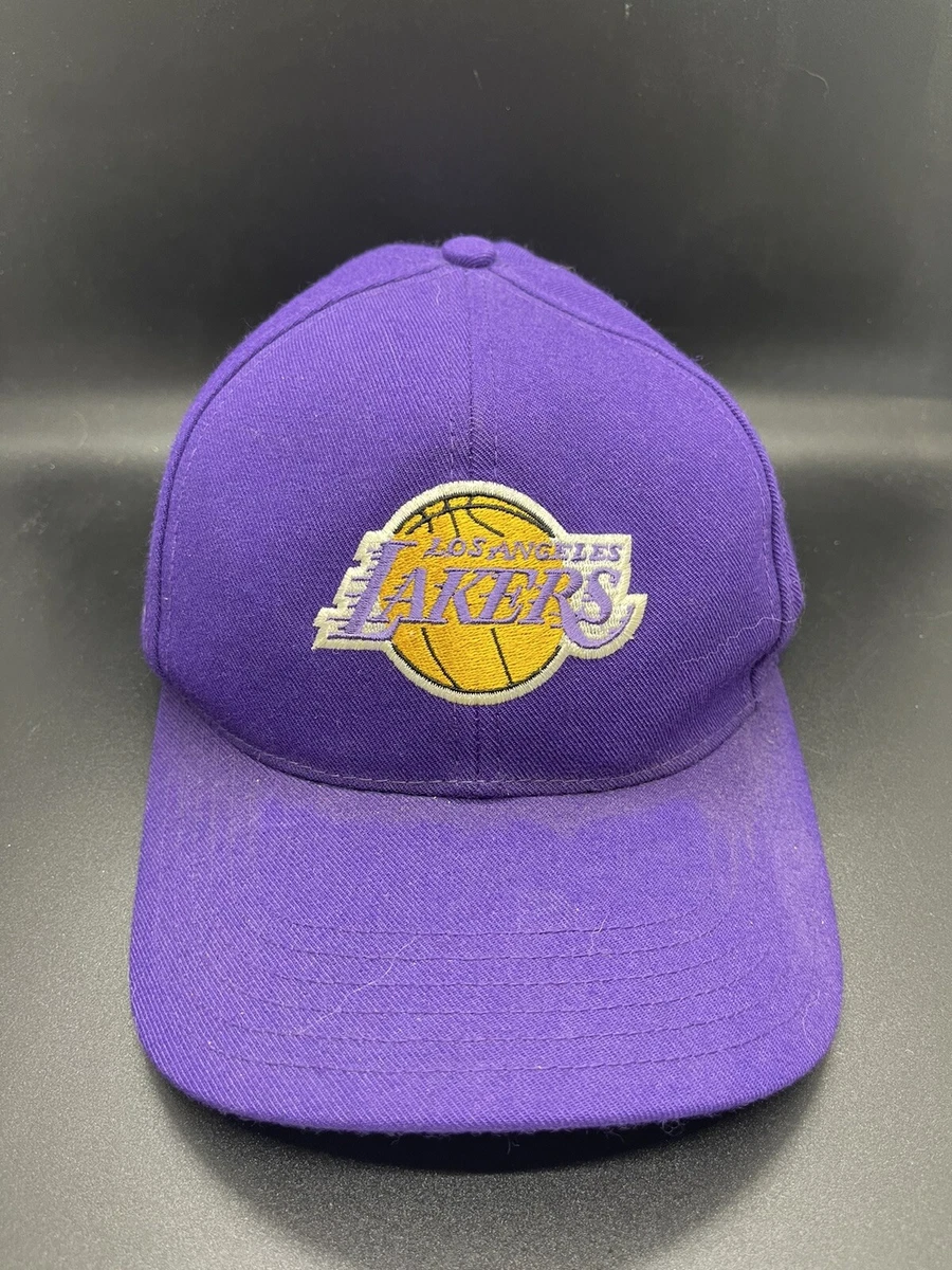 Nike laker best sale hat