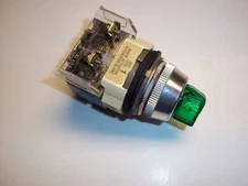 1 NEW Allen Bradley 800T 16HX2KB6 2 Position Lighted Selector Switch 120 VAC