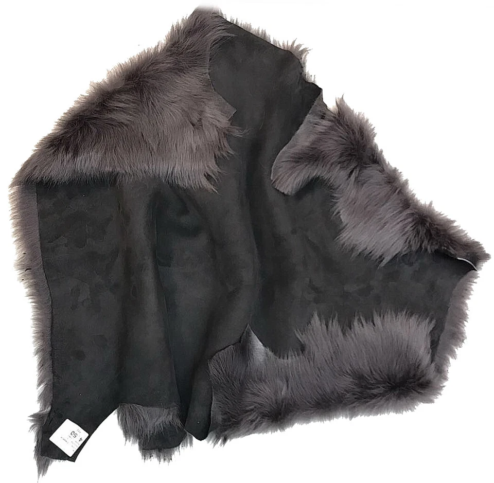 INFINITY Dunkelgraues Lammfell Toscana Silberspitze Lammfell Kleidung, Kleidungsstücke, Kragen,