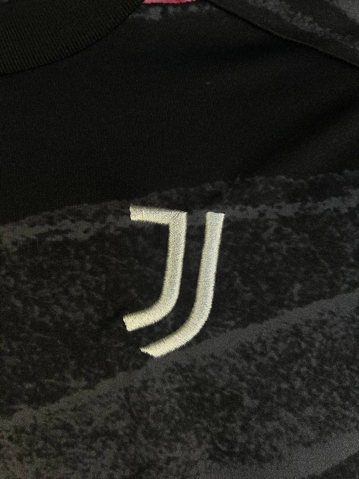 Juventus Training Jersey Football Soccer Shirt Adidas Young Size S 9-10YRS ig93 - Image 4 of 4