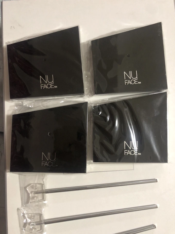 Integrity Toys NU.Face Muñeca Soporte Negro Lotes 4 Foto 2 de 2