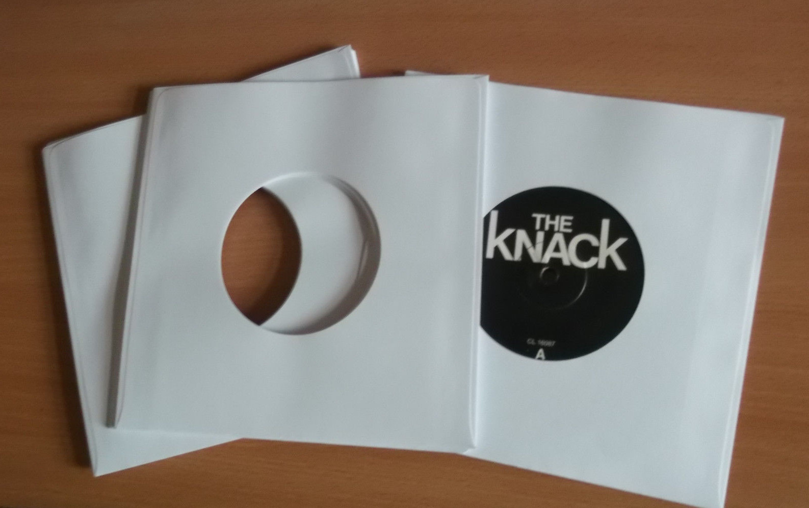 40 of 7" vinyl record white paper sleeves 90 Gsm fits in our card sleeves eBay
