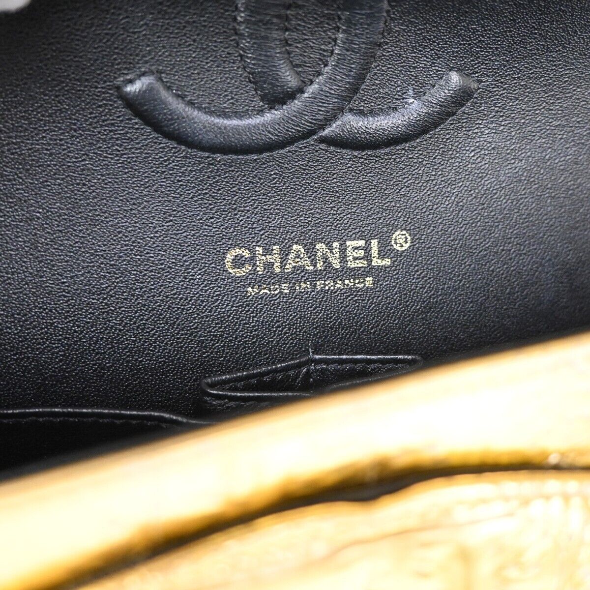 CHANEL CC Logo Double Flap Chain Shoulder Bag Embossing CHANEL CC Logo Double Flap Chain Shoulder Bag Embossing