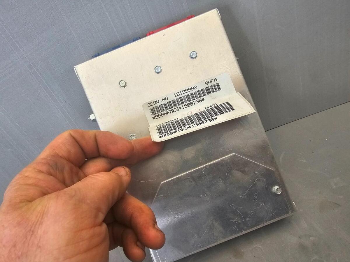 NEW GENUINE OEM Chevy Engine Computer ECM PCM 16199982 | eBay NEW GENUINE OEM Chevy Engine Computer ECM PCM 16199982 | eBay