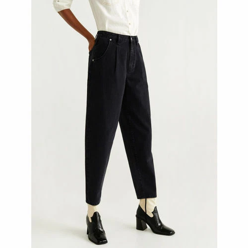 MANGO Women Black Slim Fit High Rise Clean Look Cropped Baggy
