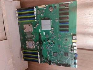 Fujitsu Server-Mainboard Primergy RX300 S7 - S26361-D2939-A100