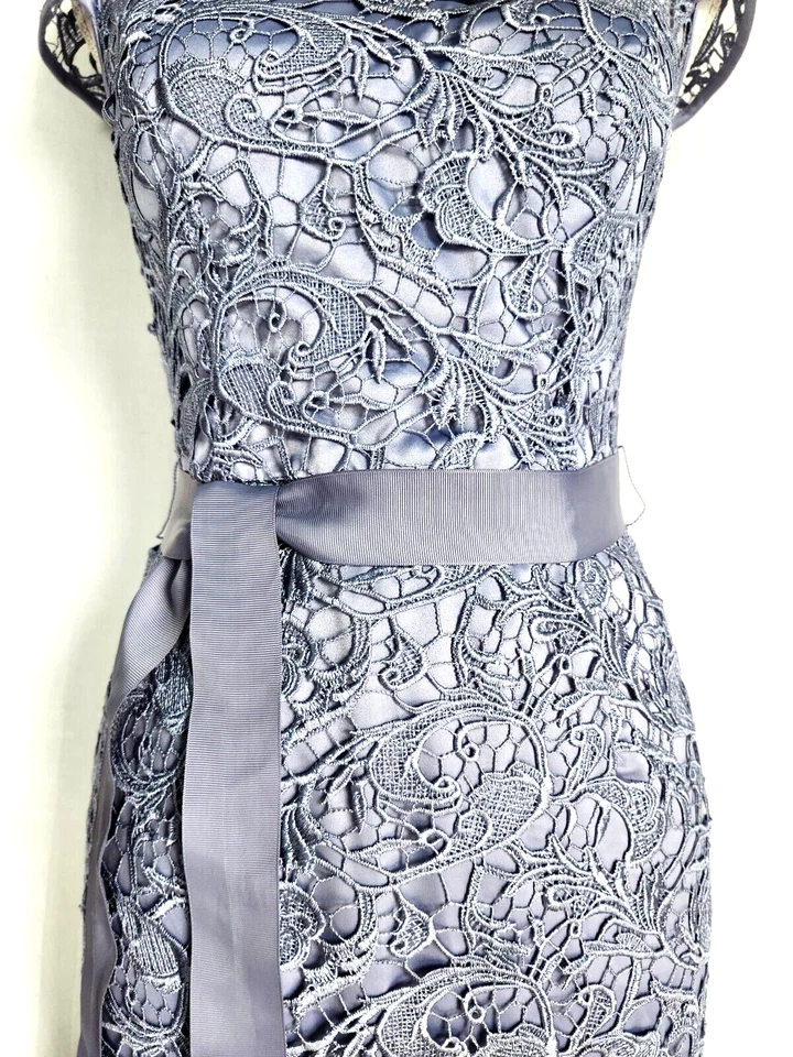 Adrianna Papell Cap Sleeve Love Story Collection Long Lace Dress Size 2 - Image 3 of 4