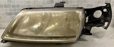 OEM Saab 9-5 2002-2005 5142096 (Halogen) Headlight Left Side