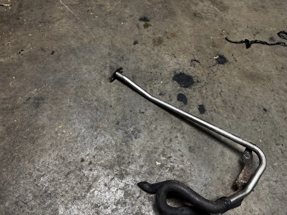 Tubo de línea de refrigerante de núcleo de calefacción genuino 2JZ GE VVTI 2001-2005 Lexus IS300 OEM Foto 4 de 4