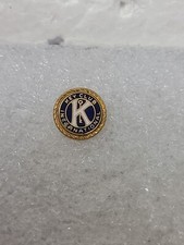 Key Club International Past President Lapel Pin Kiwanis Gold Toned