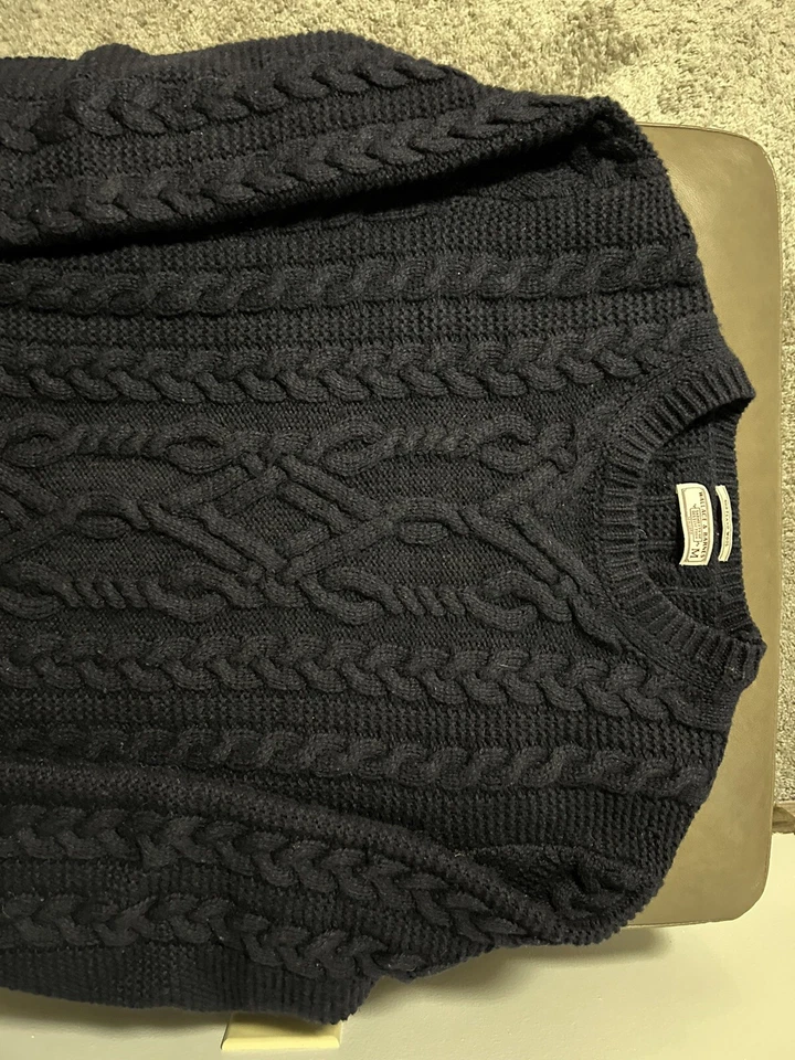 Wallace & Barnes Fisherman Sweater Navy M Shetland Wool Aran Cable-Knit B5655 - Image 3 of 4