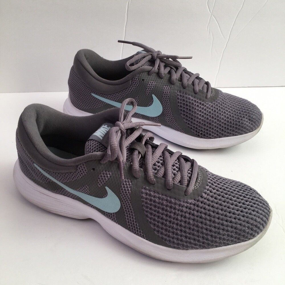 tenis wmns nike revolution 4