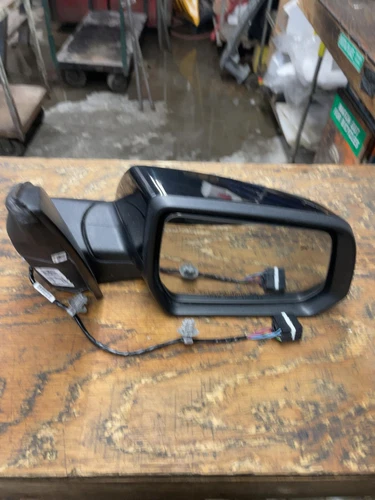 Door Mirror GMC ACADIA Passenger Side Right 20 21 22 23