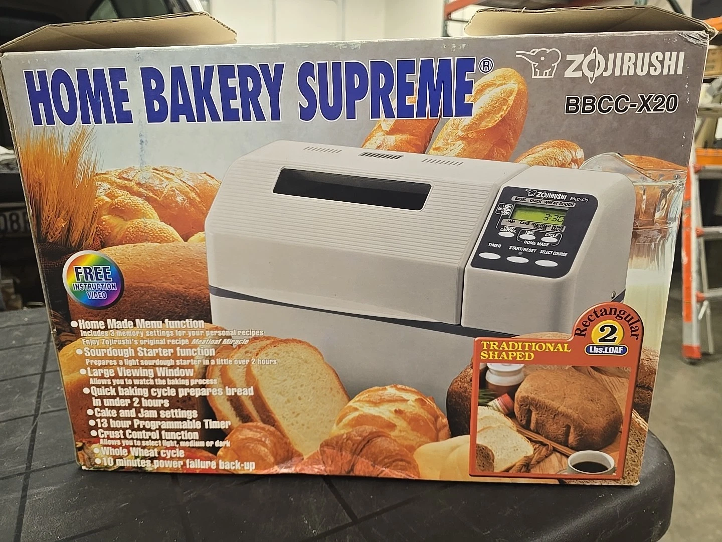 Zojirushi BBCC-X20 Home Bakery Supreme Bread Machine With Insrtuction Book BNIB