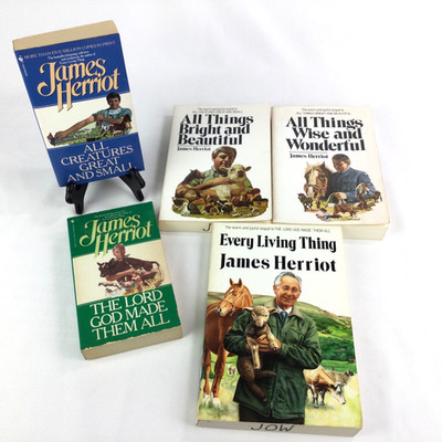 All Creatures Great & Small by James Herriot Complete Series Set LOT x 5 PB/TPB