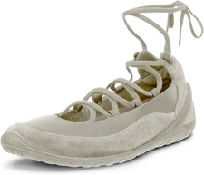 ECCO Women's Biom Lite Ghillie Tie Ballerina Sneaker