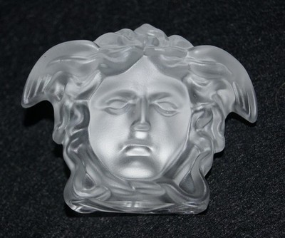 Versace Versace Medusa Lumiere Briefbeschwerer Kristall ca. 7,5 x 10 cm Mangel !