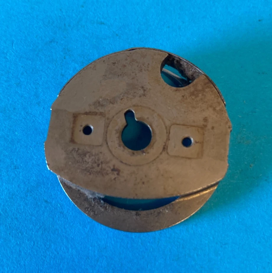 SINGER 201k SEWING MACHINE ROTARY HOOK VINTAGE ORIGINAL  p708 - Image 2 of 2