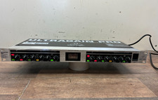 Behringer Ultragain Pro Model MIC2200 Audiophile Vacuum Tube Preamp