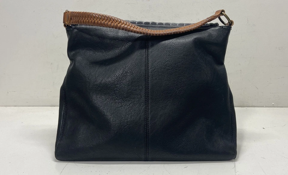 Bolso mensajero de cuero Free People Foto 2 de 4