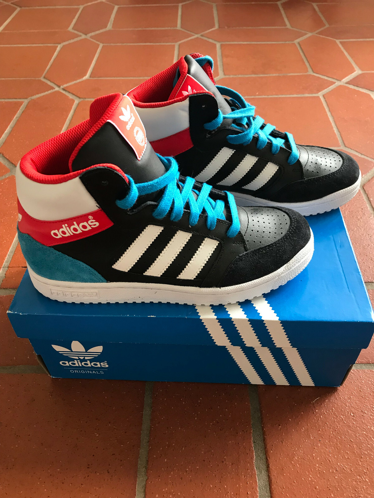 turnschuhe adidas blau