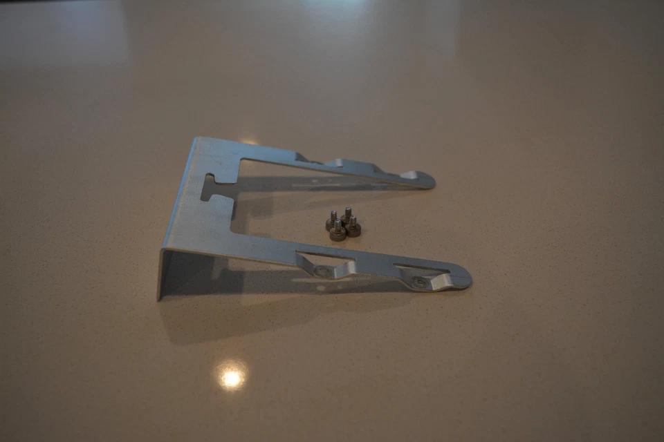 Apple Mac Pro Hard Drive Caddy Sled #2 + Screws A1186/2006/1,1/2007/2,1/2008/3,1 - Image 3 of 3