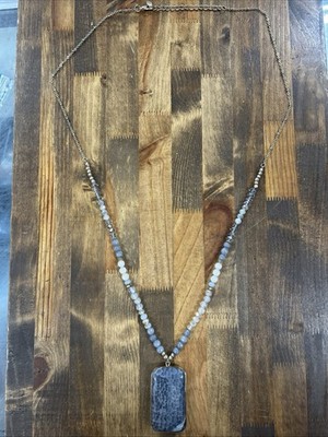 35  Beaded Cable Chain Necklace Flaked Scale Pattern Blue Stone Pendant