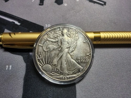 1987 American Silver Eagle $1 – 1 oz .999 Fine Silver Bullion Coin Nice