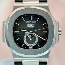 Patek Philippe Nautilus 5726A-001 - Annual Calendar “Javier Bardem”- Full Set 