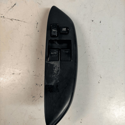8482010100 Fensterheberschalter vorn Links TOYOTA YARIS 1.0 16V (FRP) Ber.
