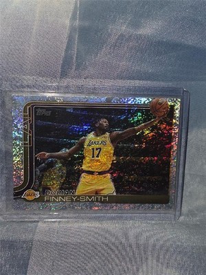 Dorian Finney-Smith 2025-26 Topps Flagship Sandglitter #149 Los Angeles Lakers