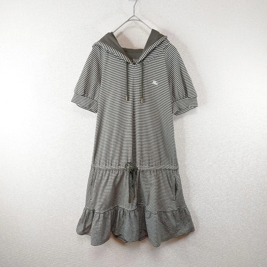 Abito Burberry Blue Label manica corta a righe con cappuccio M kaki