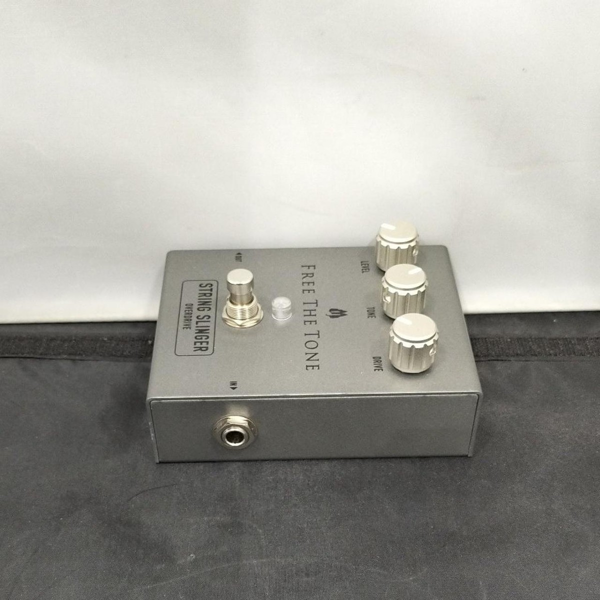 FREE THE TONE STRING SLINGER オーバードライブ STRING SLINGER SS-1V｜PRODUCTS｜Free The Tone
