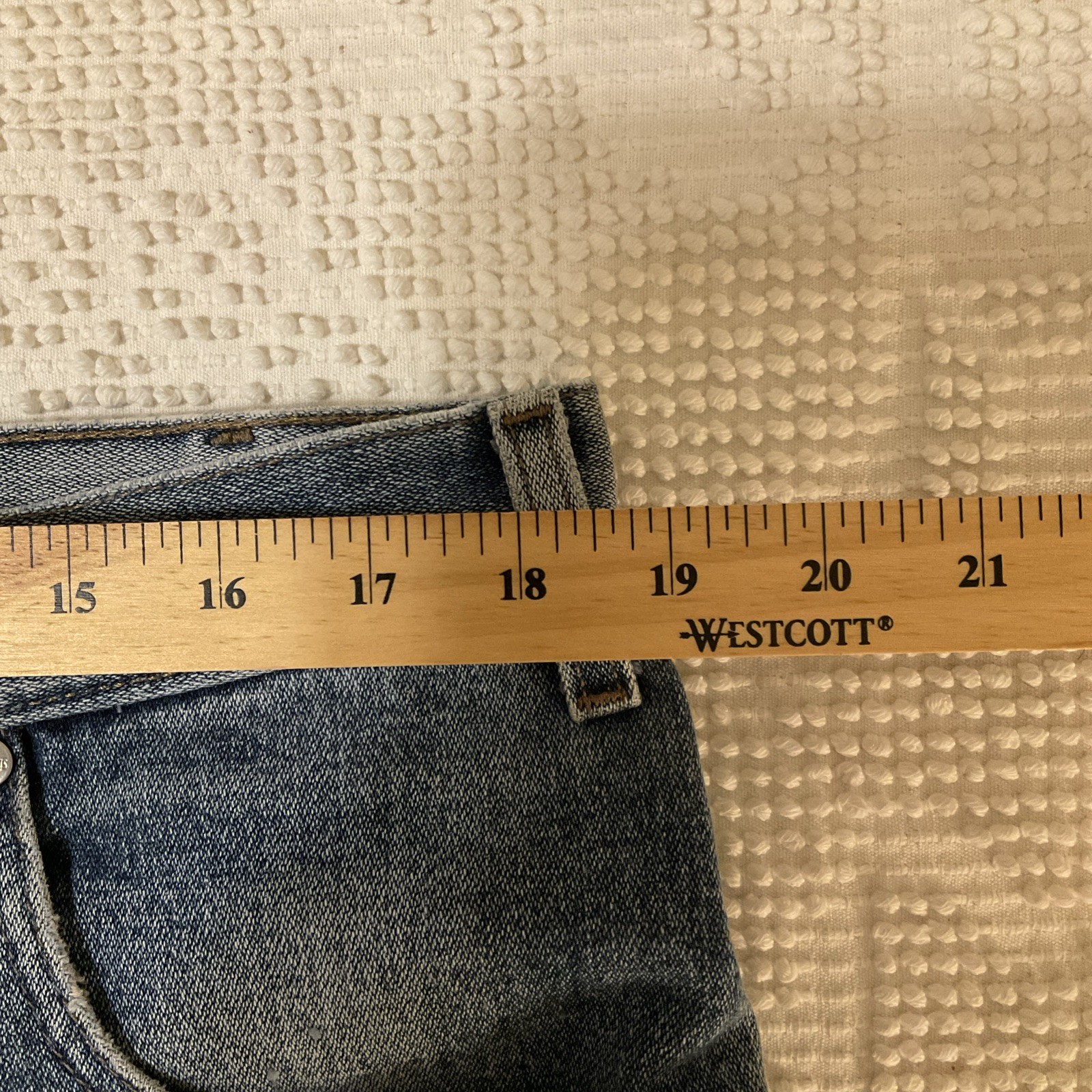 LEVIS SILVERTAB - Men’s Vintage Y2K Loose Fit Blue Jean Shorts 1235 thumbnail 6