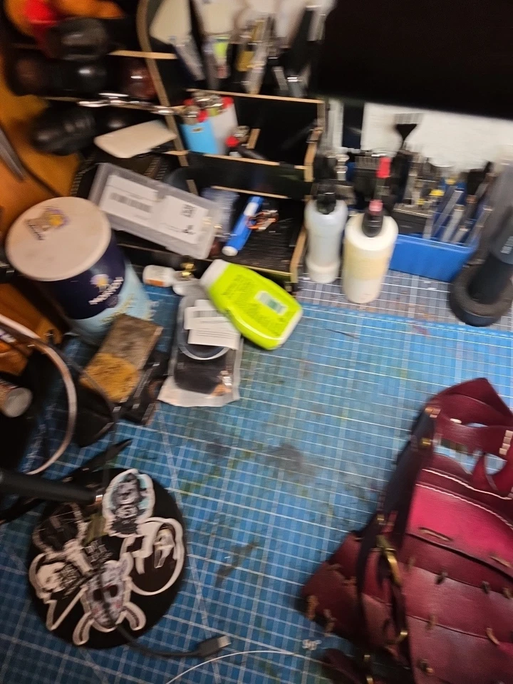 Máscara de Halloween hecha a mano de latón cuero grano completo diseño samurai Oni de sangre de buey Foto 4 de 4