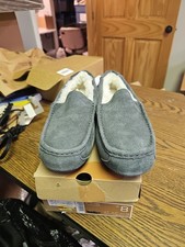 Koolaburra by UGG Tipton Smooth Men's 8 Moccasin Faux Shearling Lined Slippers