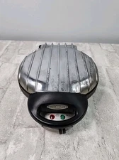 VillaWare Nonstick Waffle Maker 2004 Uno Classic 7'' Round Tested & Working