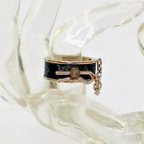 Authentic LOUIS VUITTON Monogram Eclipse Berg Pin Lock Band Ring Size L M68881