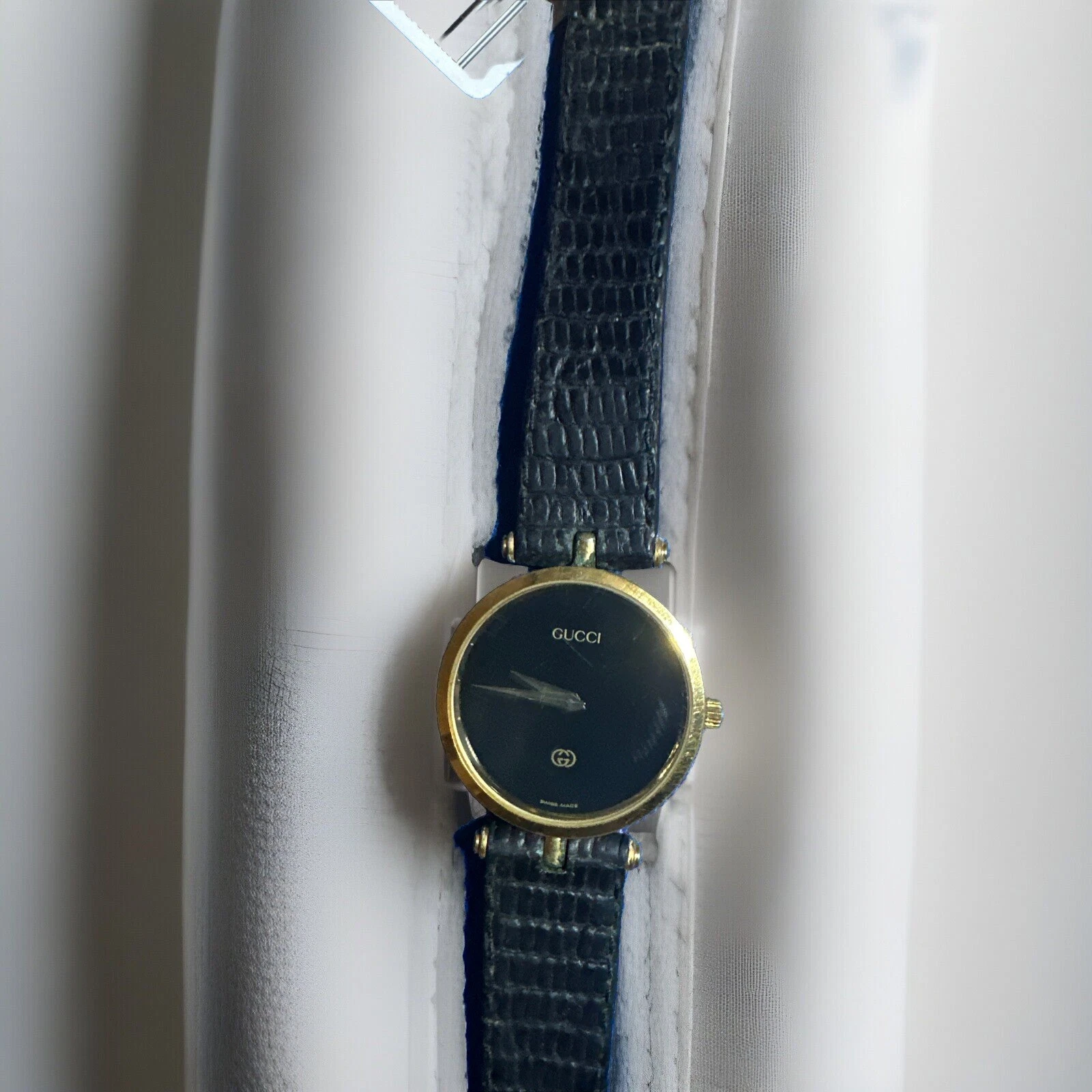 Montre Gucci habillée homme vintage