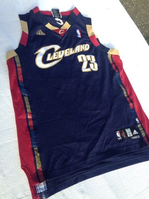 jersey cavs blue