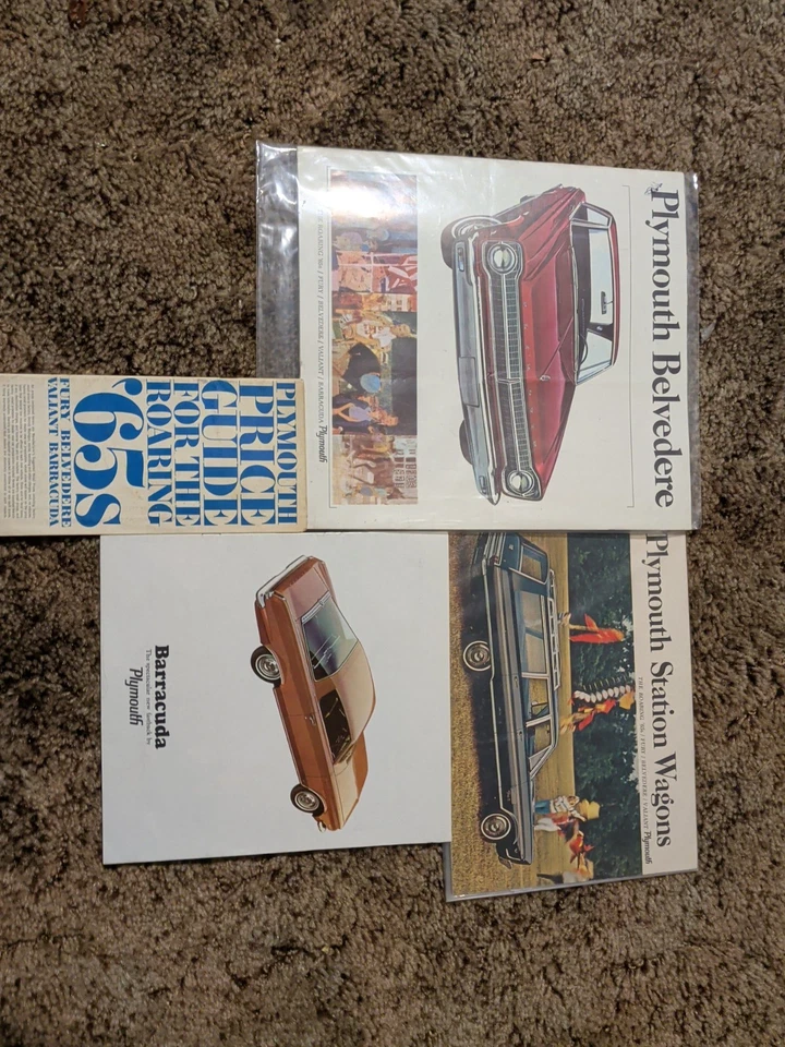 Lote De 24 Folletos De Colección 62' 64' 65' 66' 67' Chrysler Plymouth Concesionario Foto 3 de 4