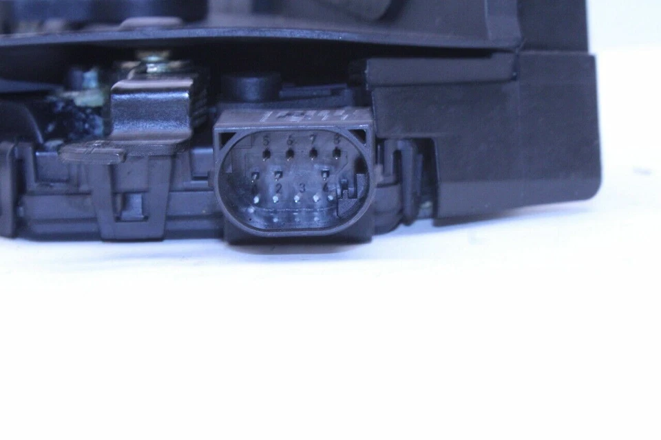 Pestillo de puerta izquierdo BMW 325ci 330ci M3 2001-2006 OEM usado Foto 2 de 4