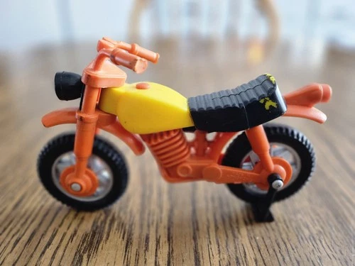 Vintage Tonka Made in Hong Kong Dirt Bike Motorcycle (Yellow-Orange)