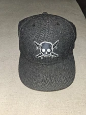 RARE Fourstar x New Era 59FIFTY Skull Gray Herringbone Fitted Hat Cap 7 3/8